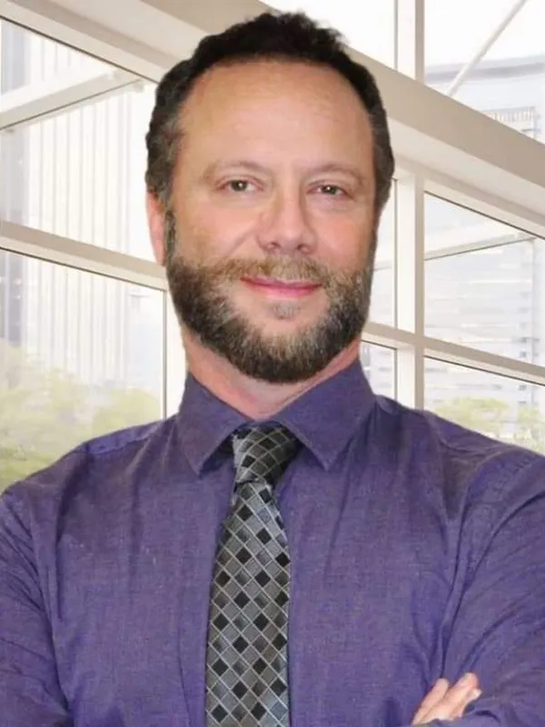 Dr. Daniel Hochman