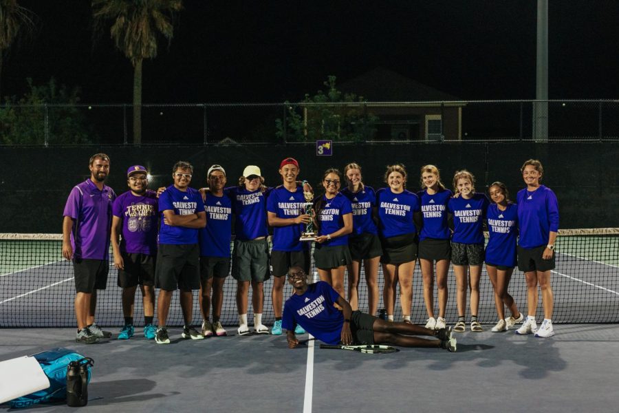 Tennis Team Completes a Championship Season