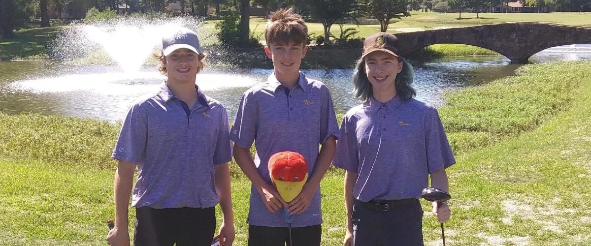 Golf Team Competes in Crosby