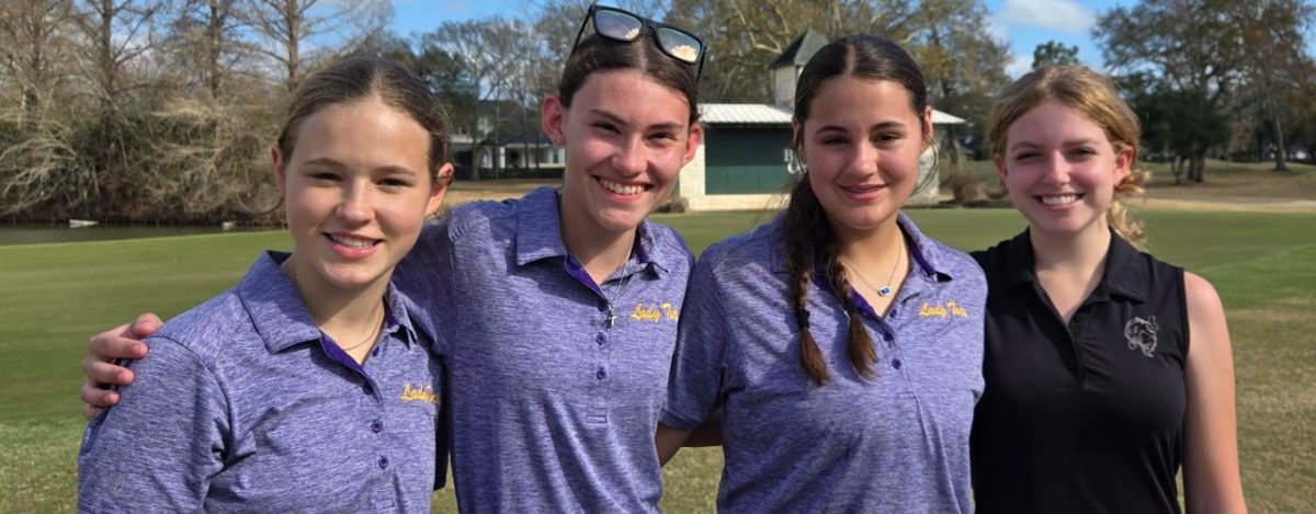 Girl Golfers Go for the Gusto