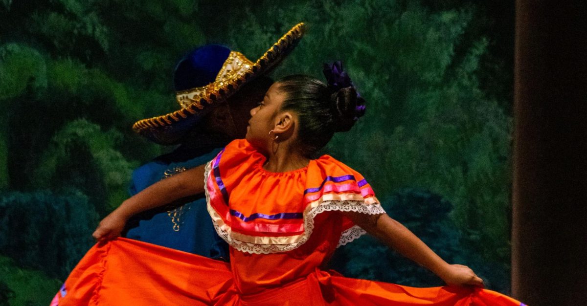 Hispanic Dance Celebrates Cinco de Mayo